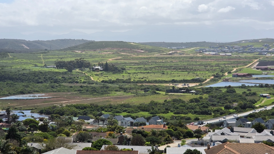 3 Bedroom Property for Sale in Hartenbos Heuwels Western Cape